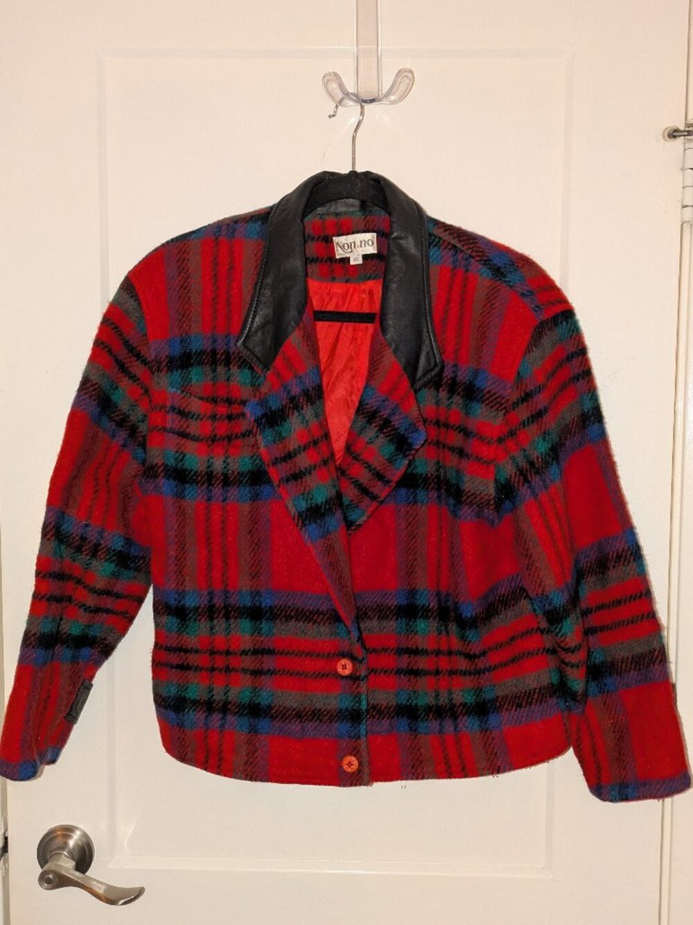 Plaid jacket with leather collar